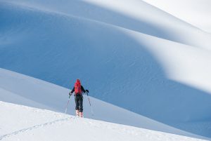 Ski de rando dans le blanc