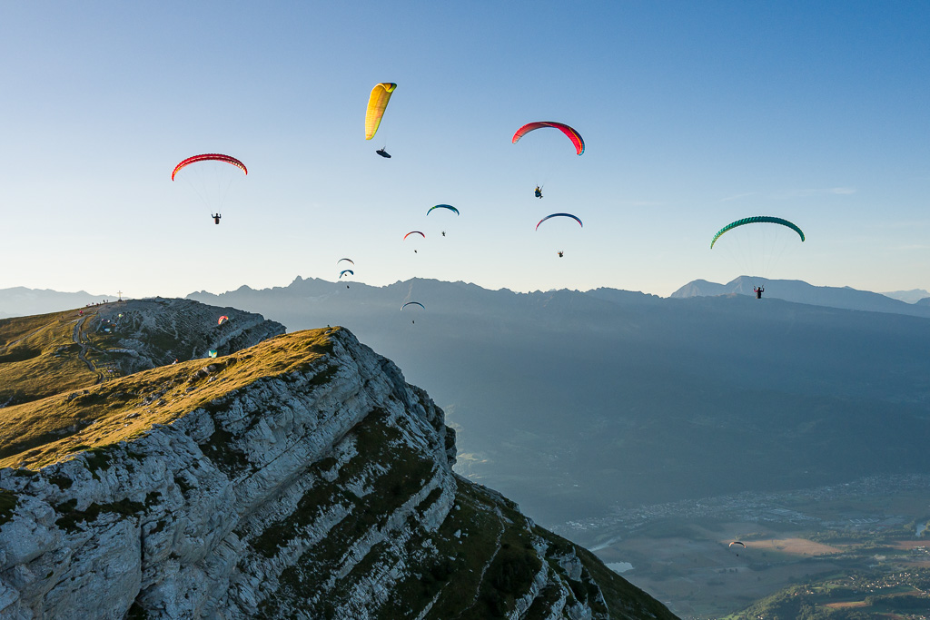 Parapente en vol à la Dente de Crolles