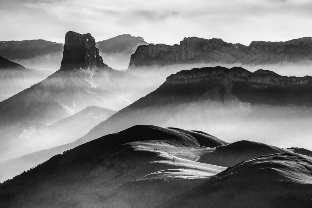 Le Mont Aiguille en noir et blanc
