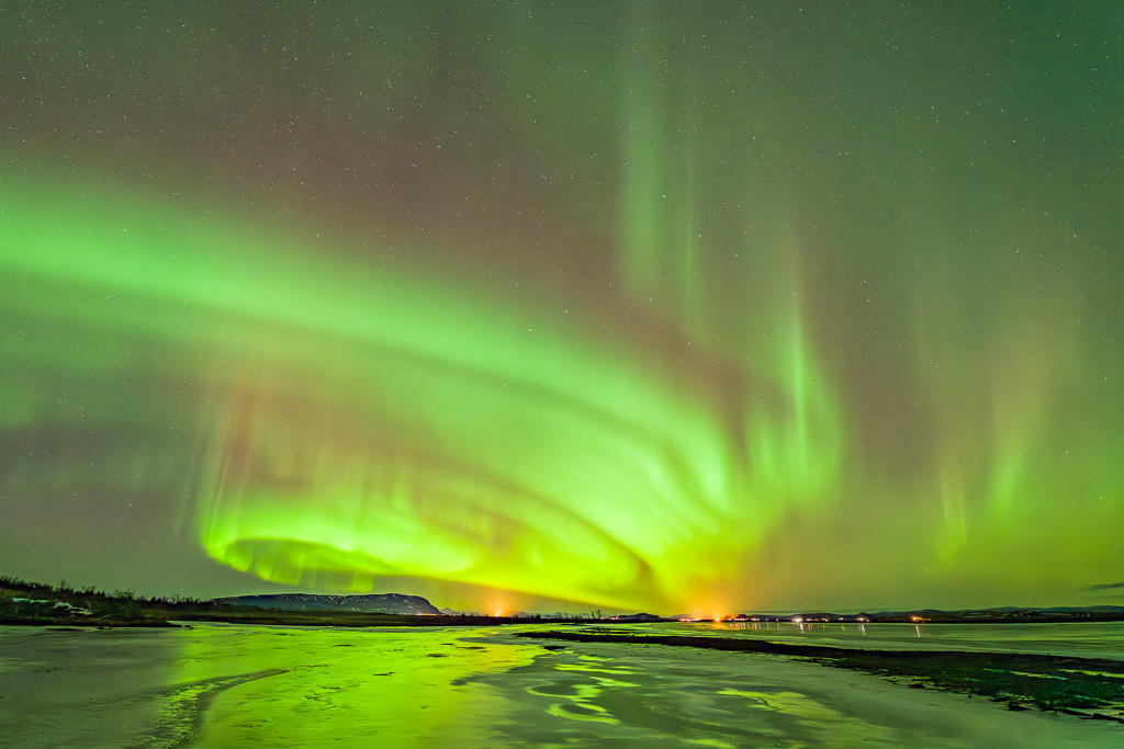 aurore-boreale-islande une aurore boréale en Islande