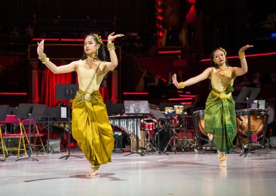 Danse cambodgienne Pour un Sourire d'Enfant